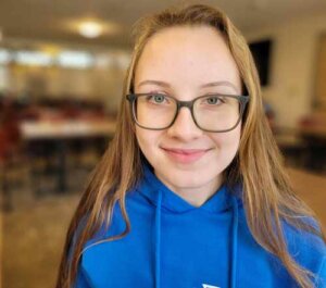 Ava Kochanowicz, class of '26, majoring in Life Sciences with a minor in Bioethics. Elms College.