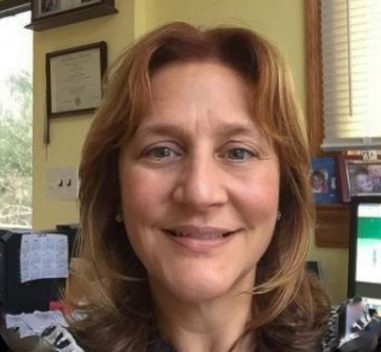 Photo of Pam Neleber