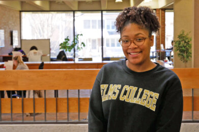 Dionna-Lockett